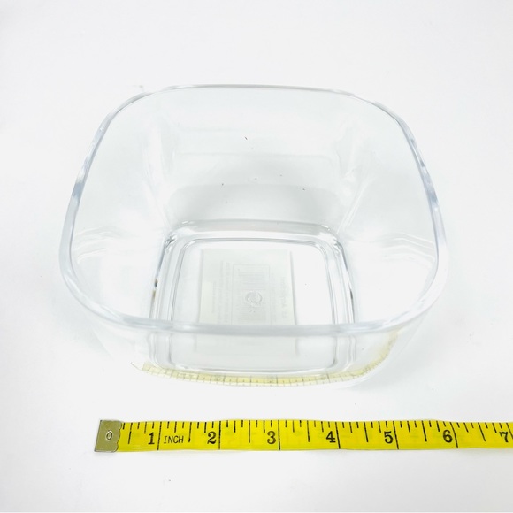 5.5” Clear Acrylic Square Bowl - Picture 5 of 5